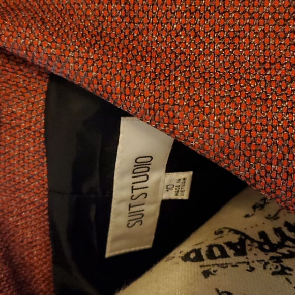 Three button blazer - Picture 6 of 6